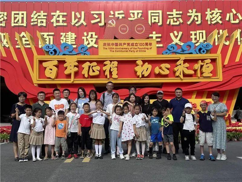 看懂《银河帝国》，才明白普通人在2024年的生存法则